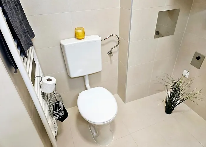 Apartment Cozy, New, *